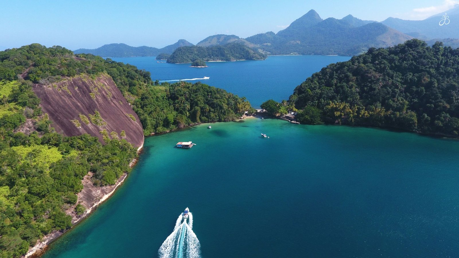Ilha de Itanhangá em Angra dos Reis: Um Tesouro Escondido na Costa Verde